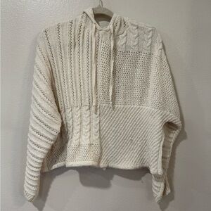 BKE Women's Cream Sweater
